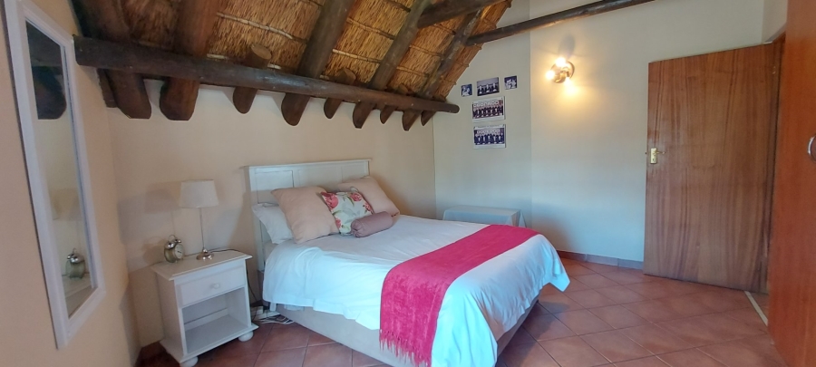 4 Bedroom Property for Sale in Albertinia Western Cape